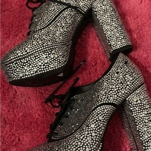 Elegant Silver Women's Platform Shoes